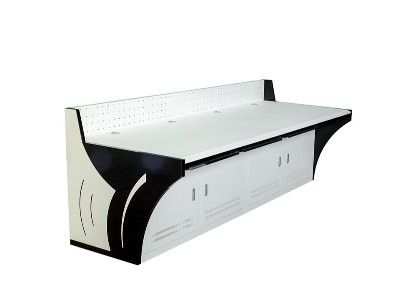 提高定制機柜和操作臺的質量，做好客戶的服務工作是昆明云茂的本分